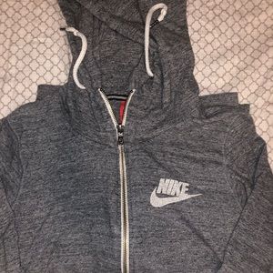 Nike women’s zip up size small